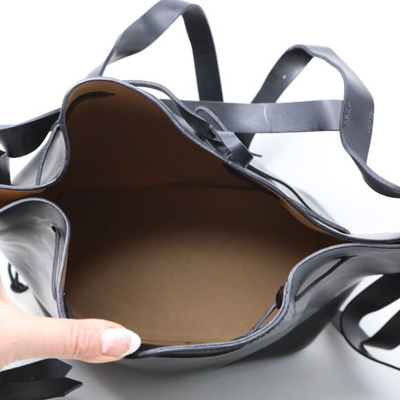 DESIGNER Daniela Barros Black Leather Shoulder Bag Bucket  Drawstring Minimalist - Picture 10 of 15